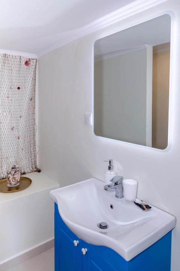 Blue And White Apartment Vipgreece Athènes Extérieur photo