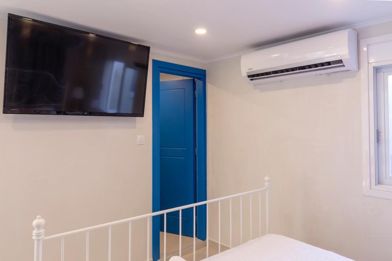 Blue And White Apartment Vipgreece Athènes Extérieur photo