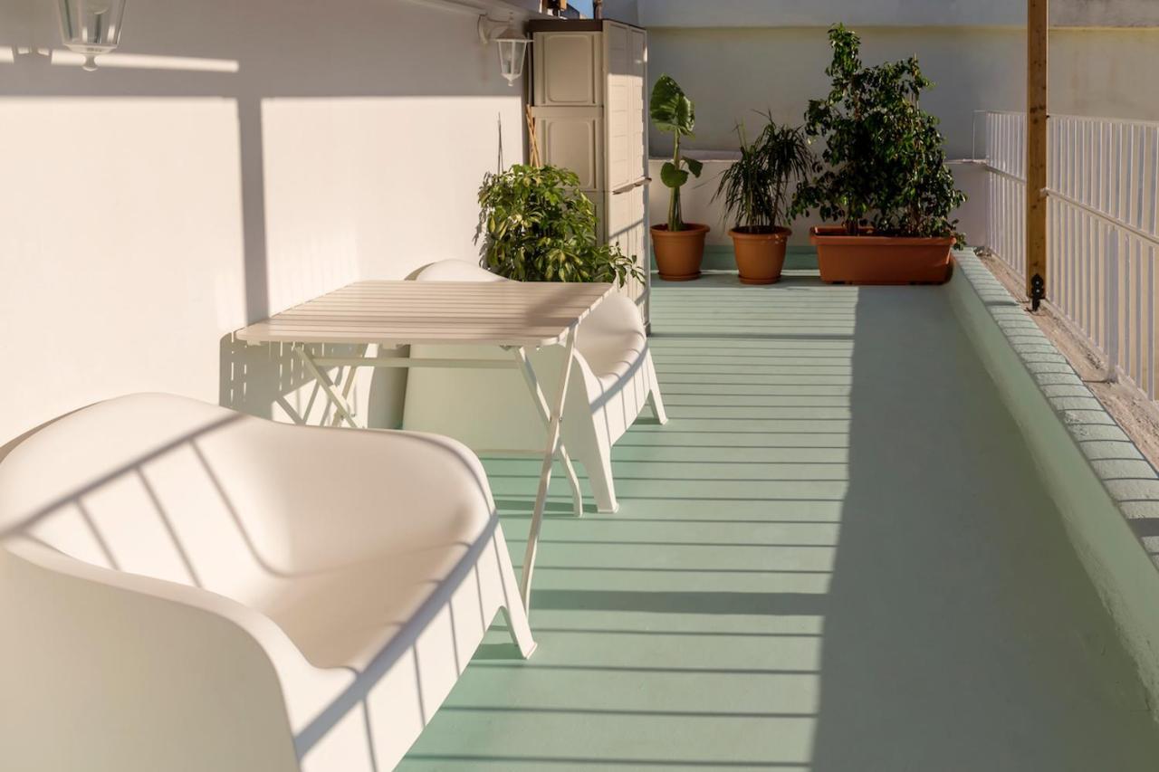 Blue And White Apartment Vipgreece Athènes Extérieur photo
