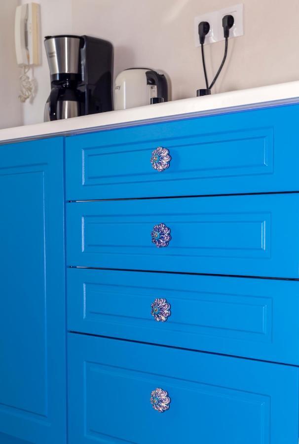 Blue And White Apartment Vipgreece Athènes Extérieur photo